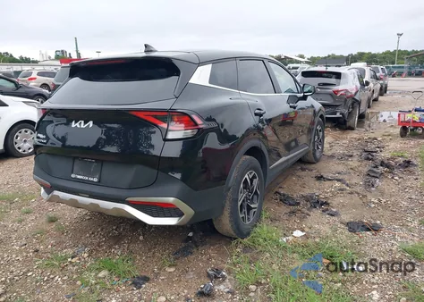 2023 Kia Sportage Lx z USA, uszkodzony, nr VIN KNDPU3AF9P7042644